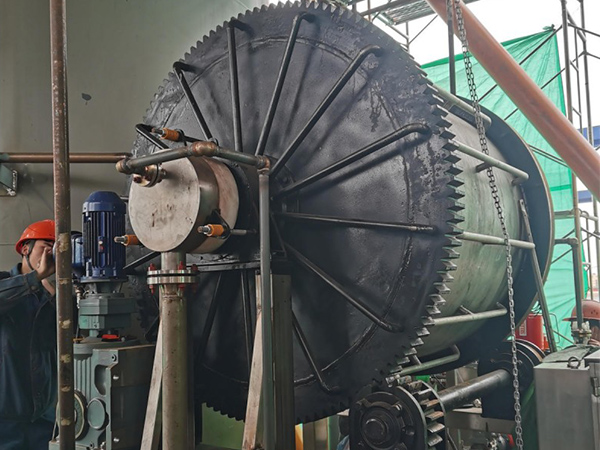 Filtru de desulfurizare a gazelor naturale